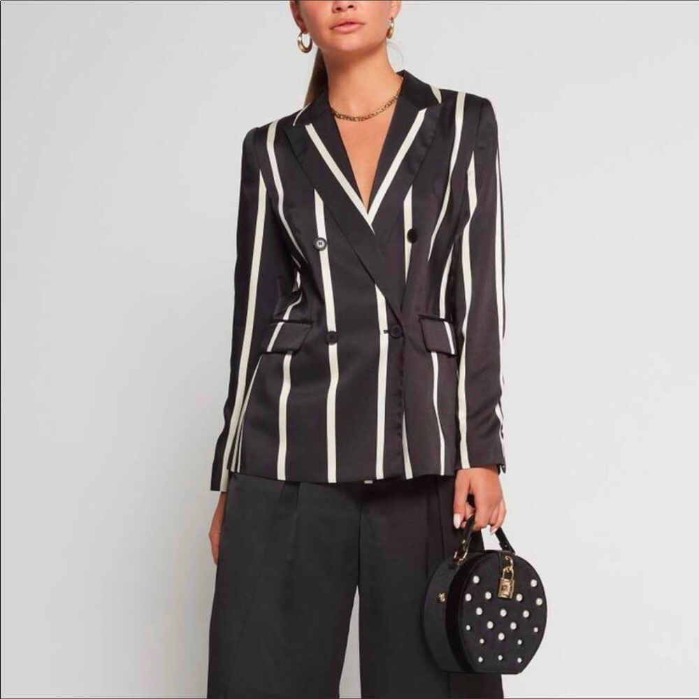 Vince Camuto black/white striped blazer